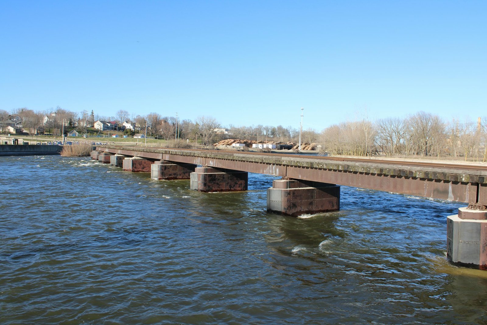 Overview from south bank